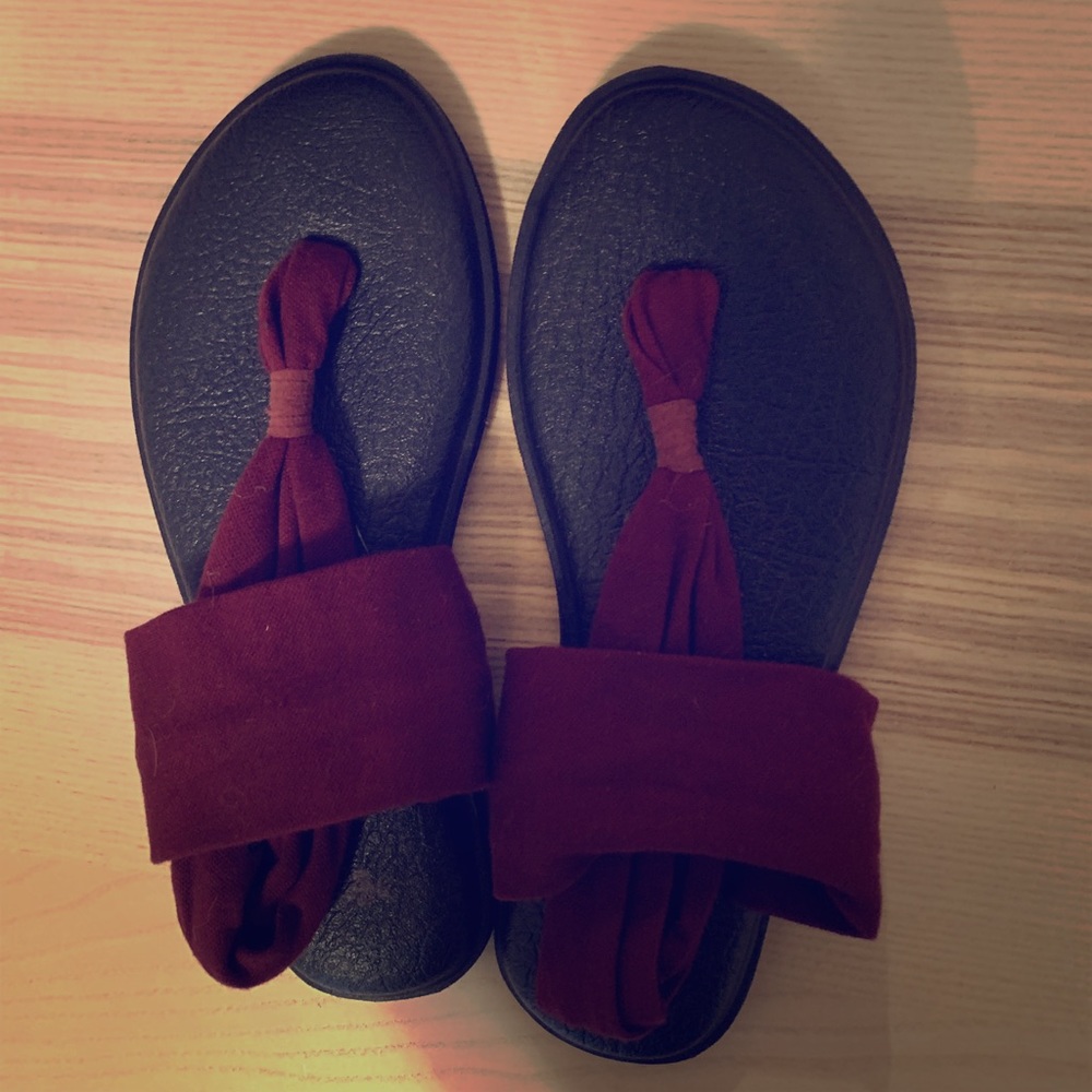 Burgundy Sanuk Sandals